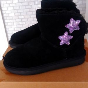 Childrens Koolaburry UGG Star mini boots